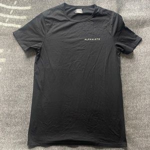 Alphalete Men’s Fitted Tee